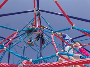 mast net playground